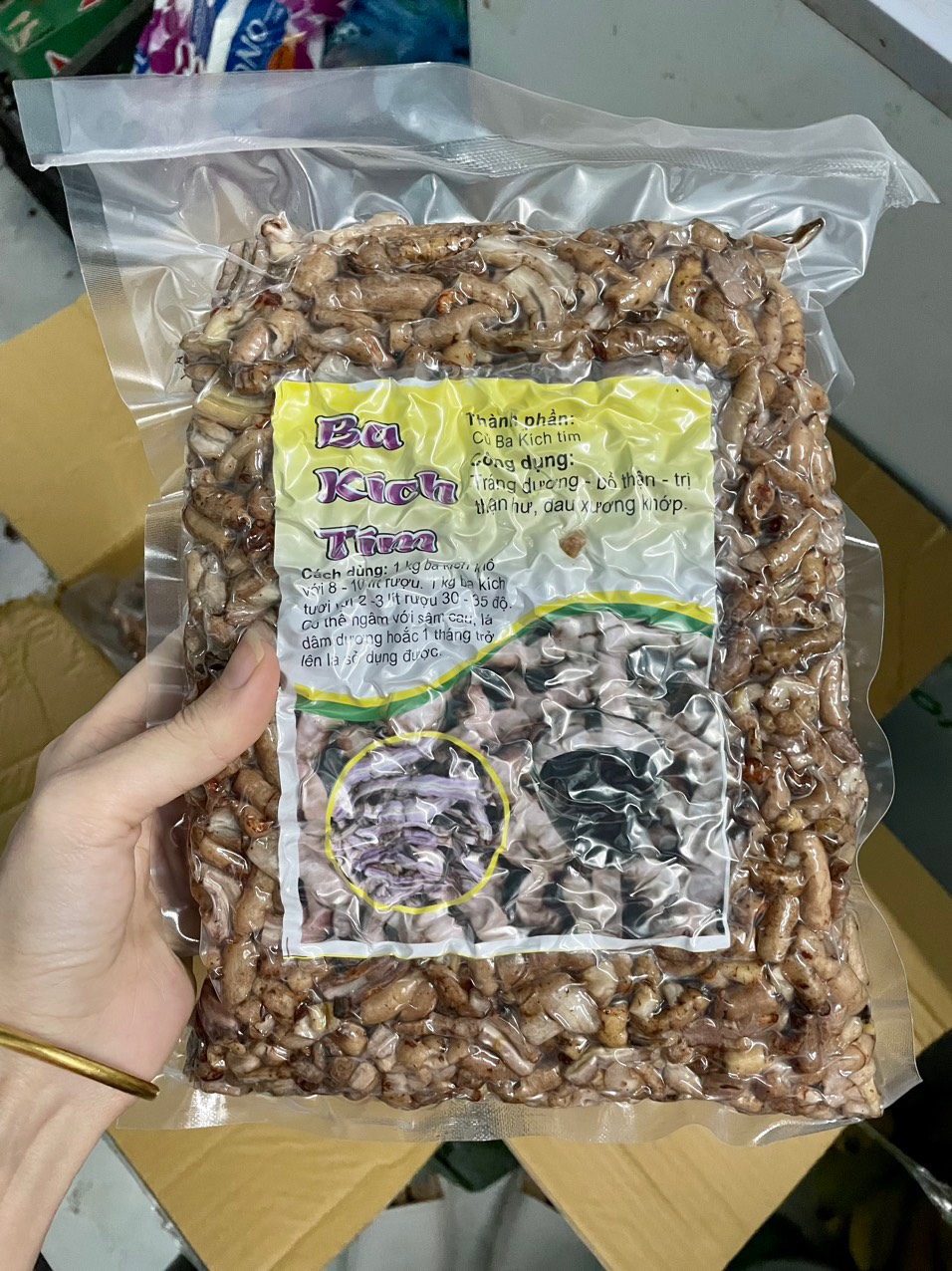 ba kích tím Quảng Ninh loại tươi đã rút lõi